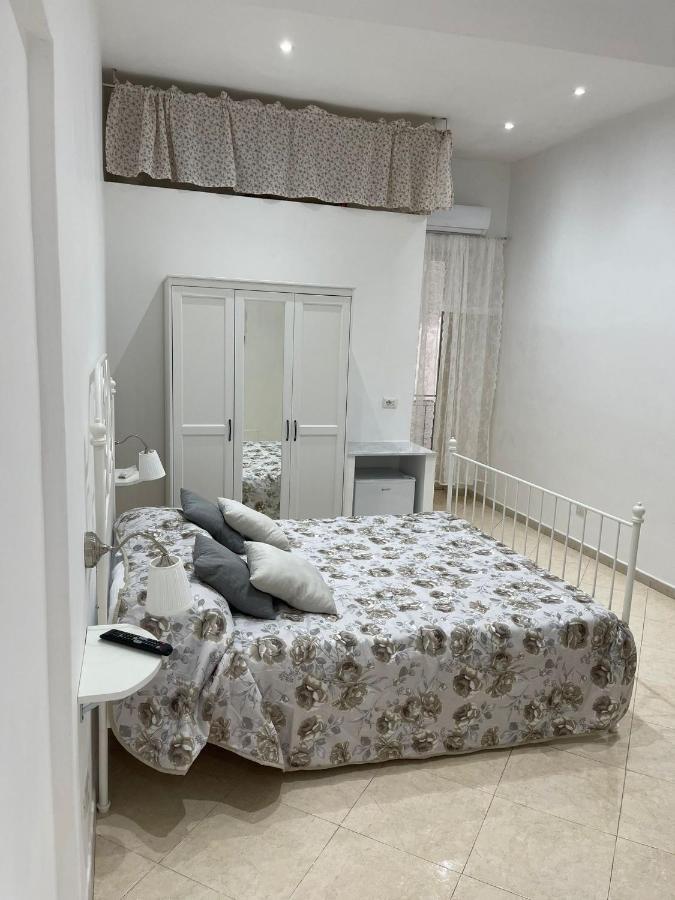 B&B Nonna Concettina Napoli Eksteriør billede